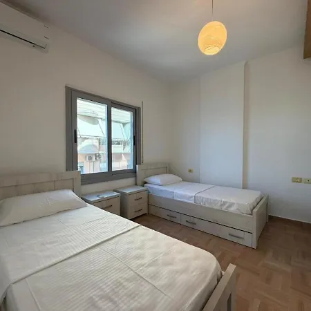 Appartement Front Row Sunset With Panoramic Sea View Vlorë