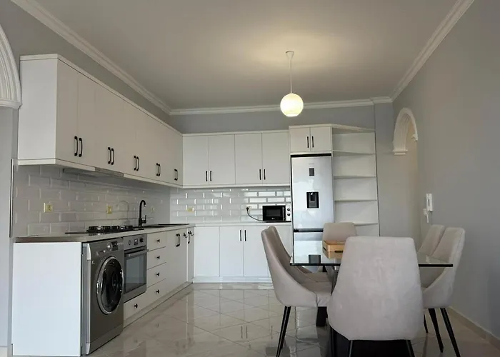 Appartamento Front Row Sunset With Panoramic Sea View Vlorë